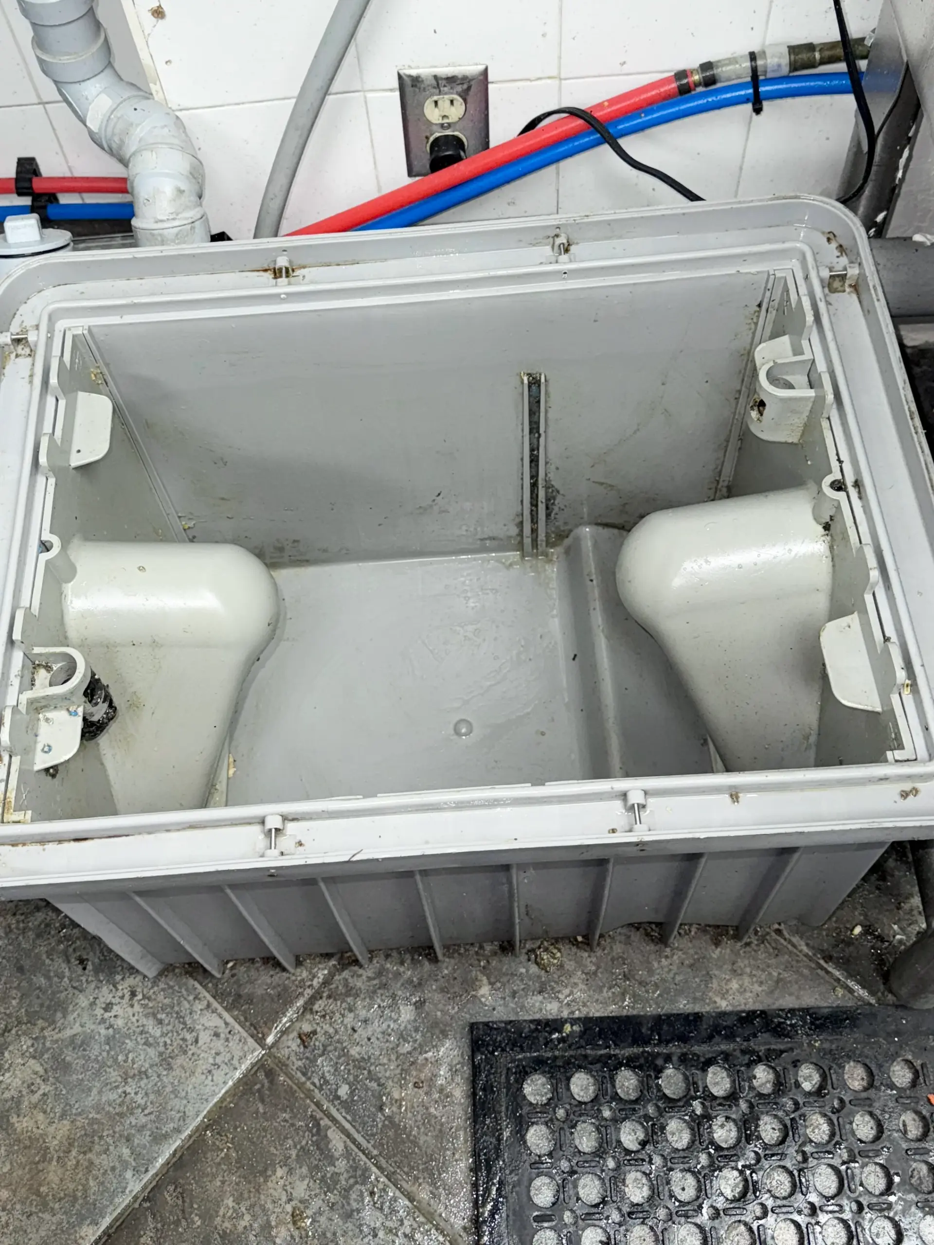 Service Image
